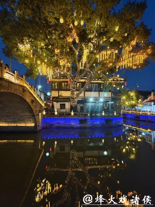 沪浙联动过大年！枫泾古镇寻福、西塘看灯，一揽子玩透透